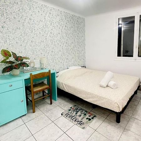 Ferienwohnung F3 Lumineux - Tres Proche De La Mer Nizza Exterior foto