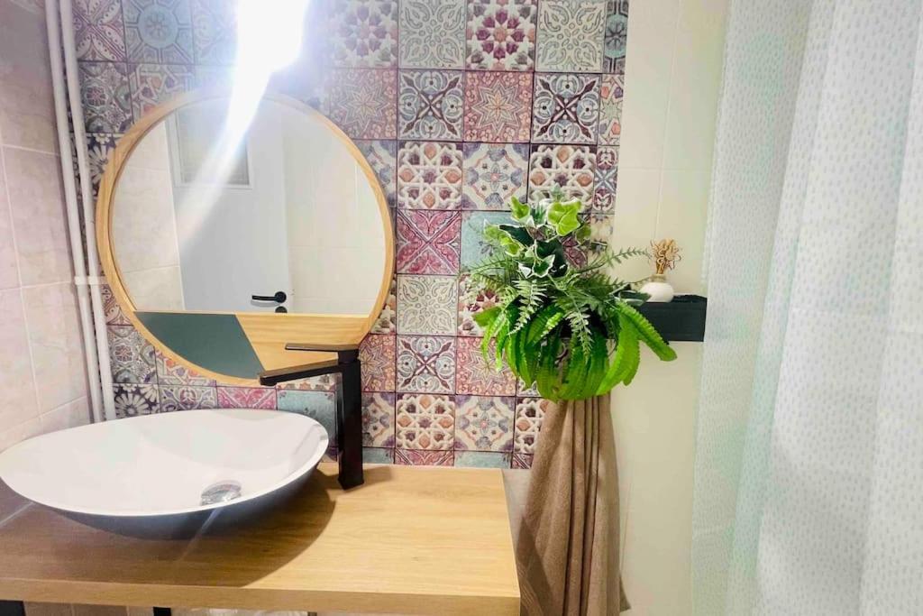 Ferienwohnung F3 Lumineux - Tres Proche De La Mer Nizza Exterior foto